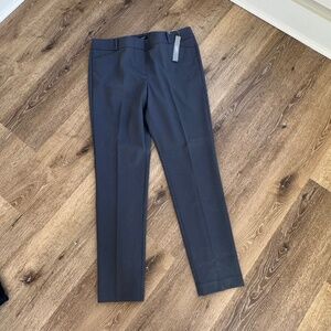 NWT: LOFT JULIE PANT ANKLE LENGTH GRAY IN SIZE 14T